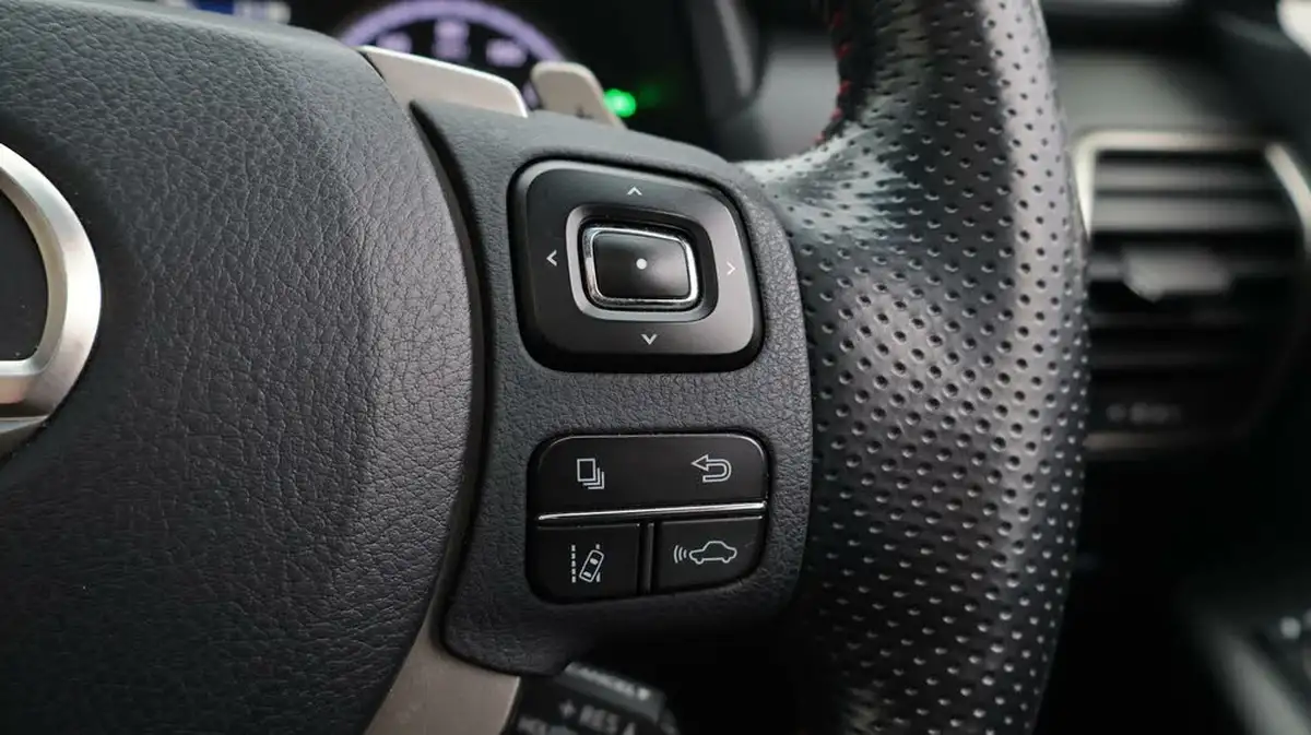 2018-lexus-nx-300h-25-f-sport-premium-packleather-big-26