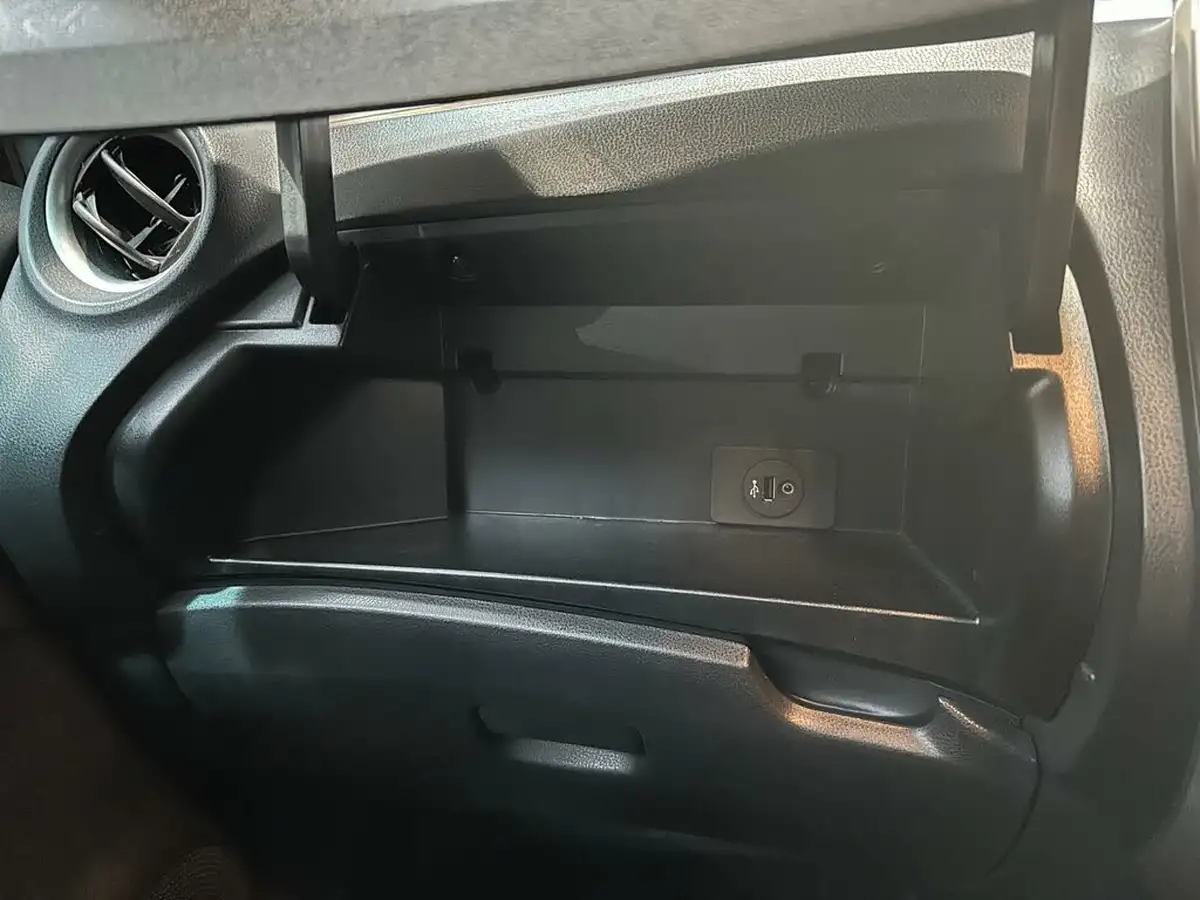 2017-nissan-note-15dci-acenta-big-24