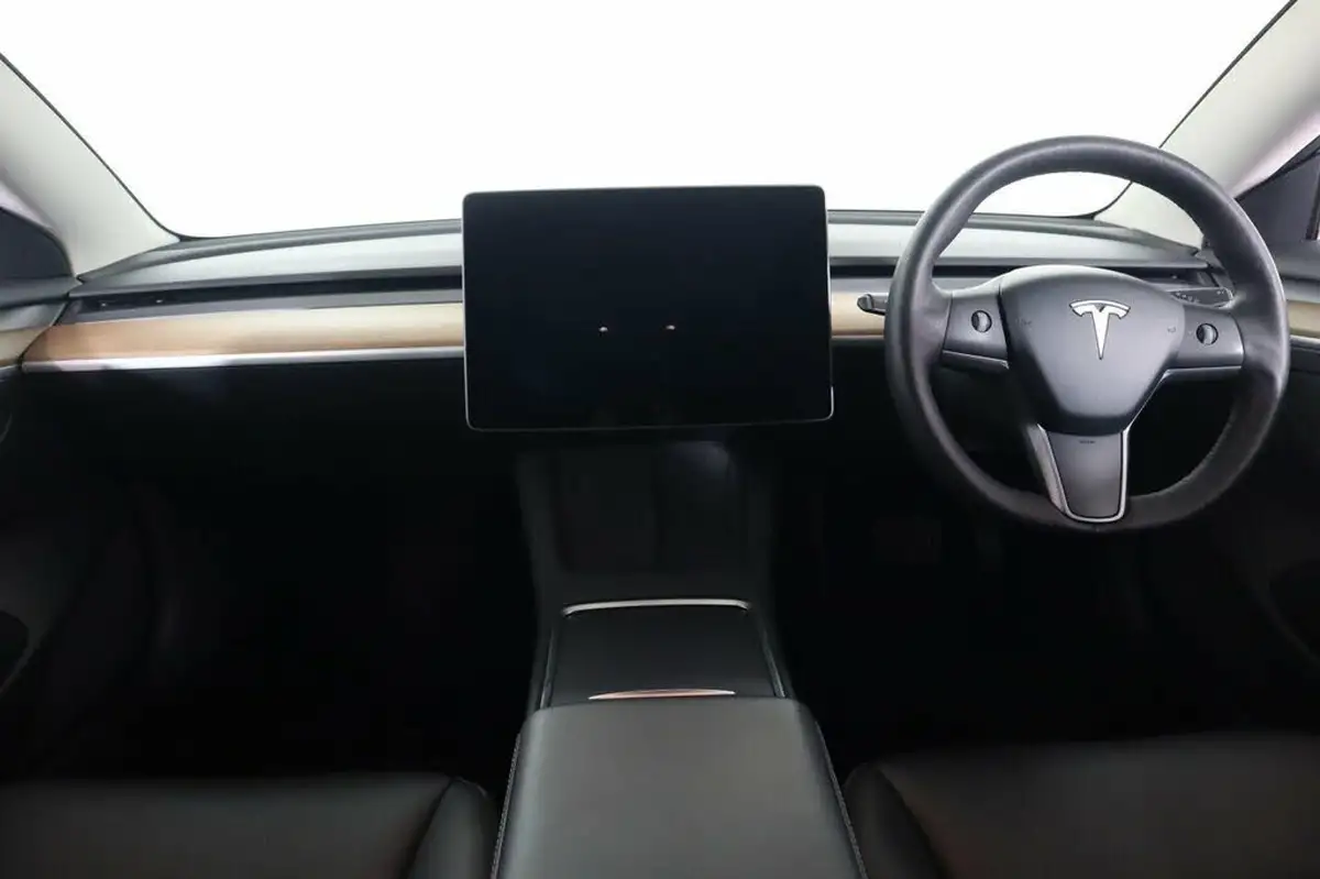2021-tesla-model-3-e-long-range-4x4-big-19
