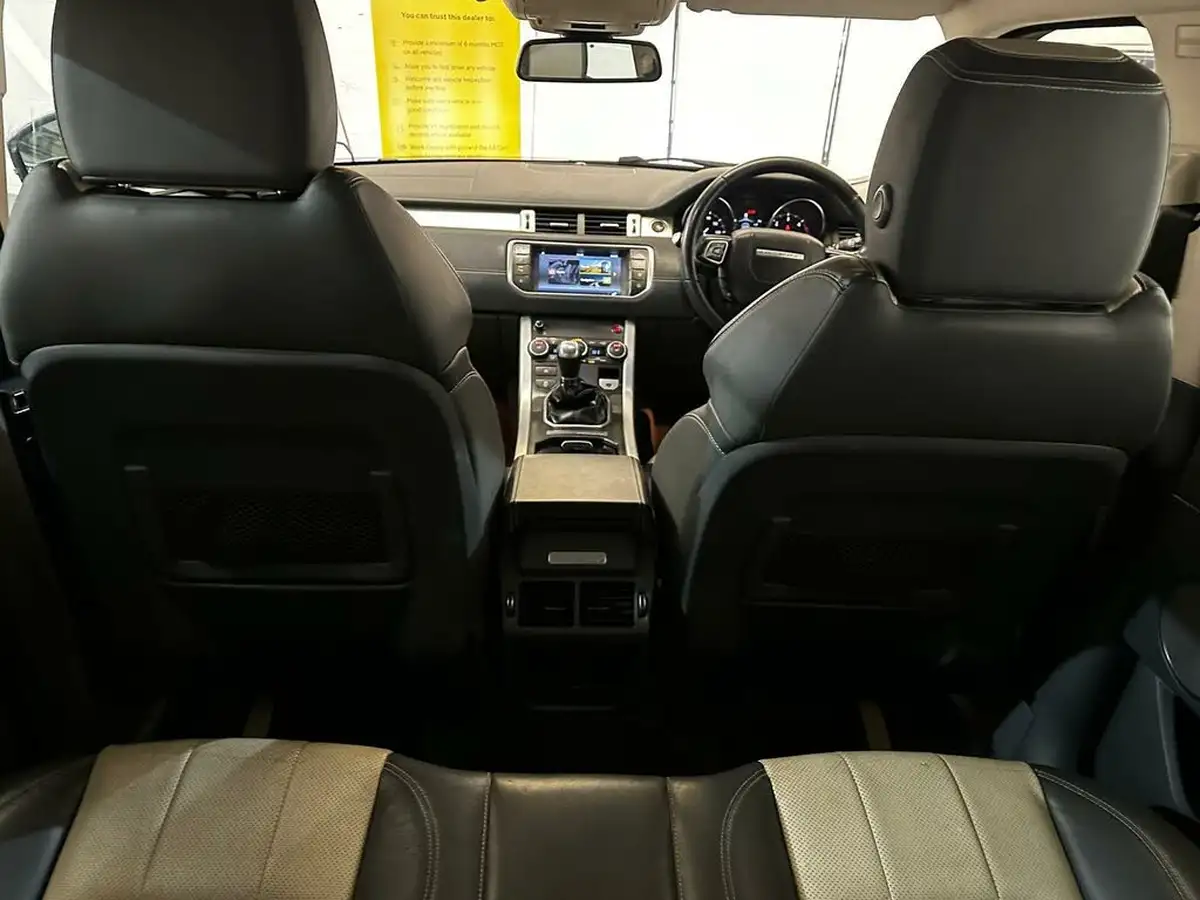 2015-land-rover-range-rover-evoque-20ed4-se-tech-hatchback-5d-big-39