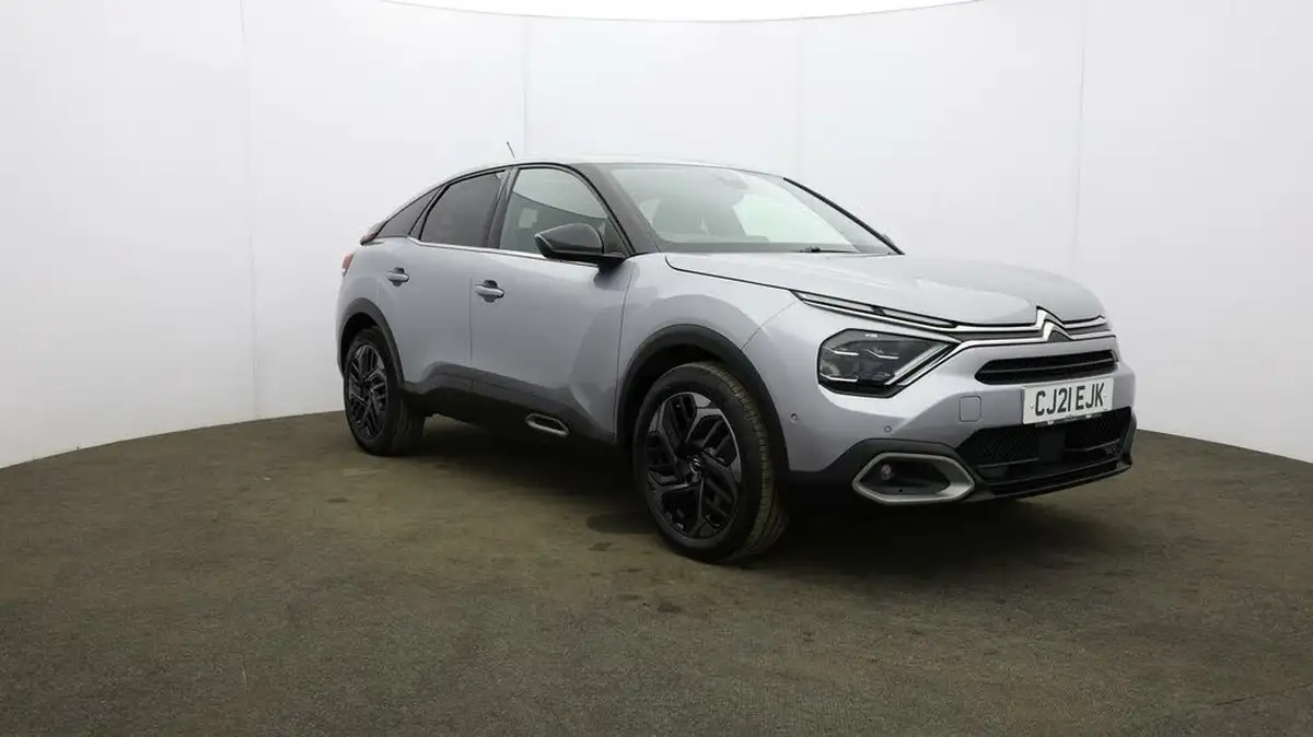 2021-citroen-c4-12-puretech-shine-130ps-eat8-big-47