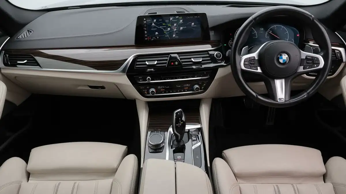2018-bmw-5-series-30td-530d-m-sport-saloon-4d-big-13