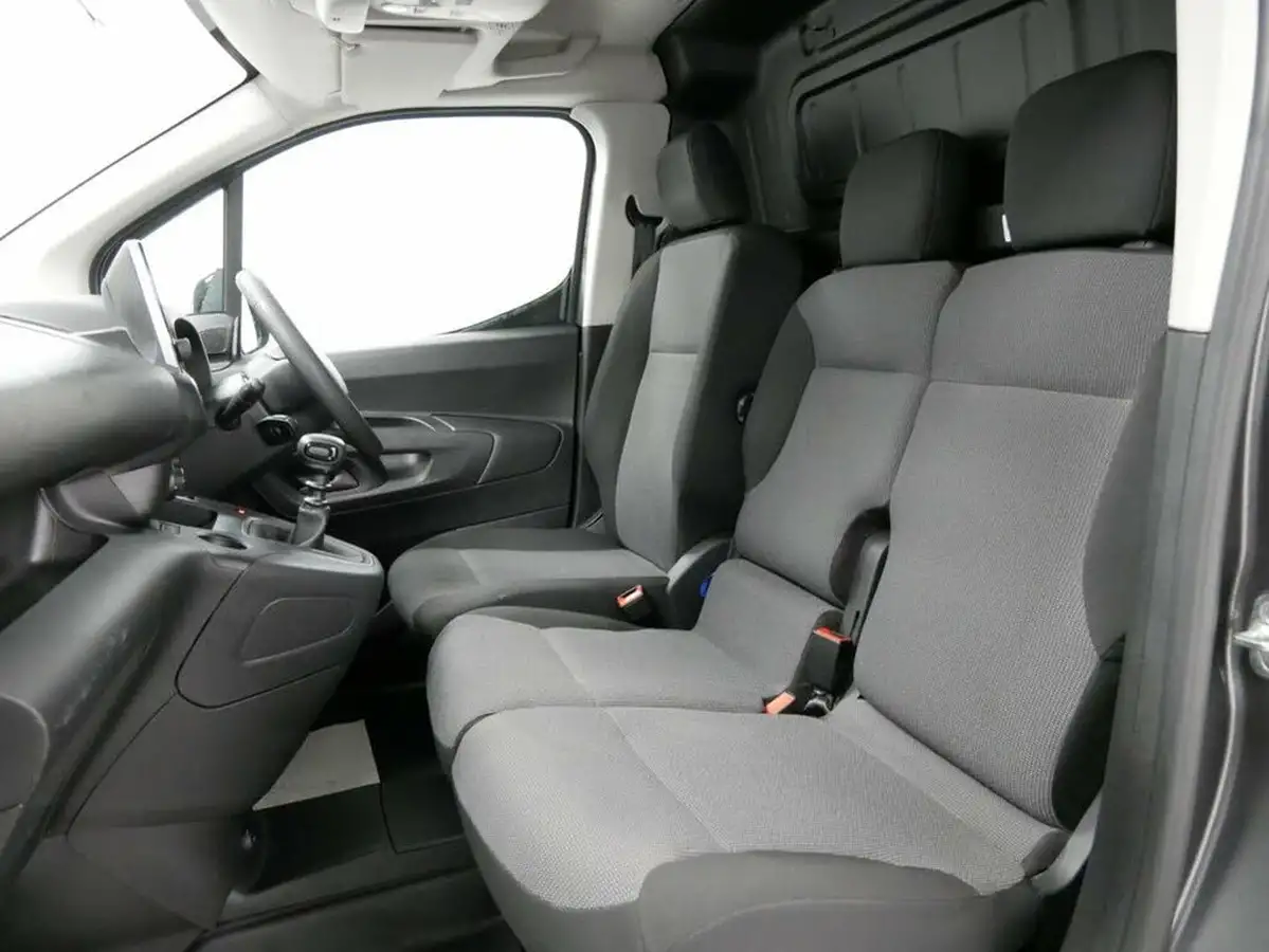 2022-citroen-berlingo-15bluehdi-950-enterprise-pro-big-2