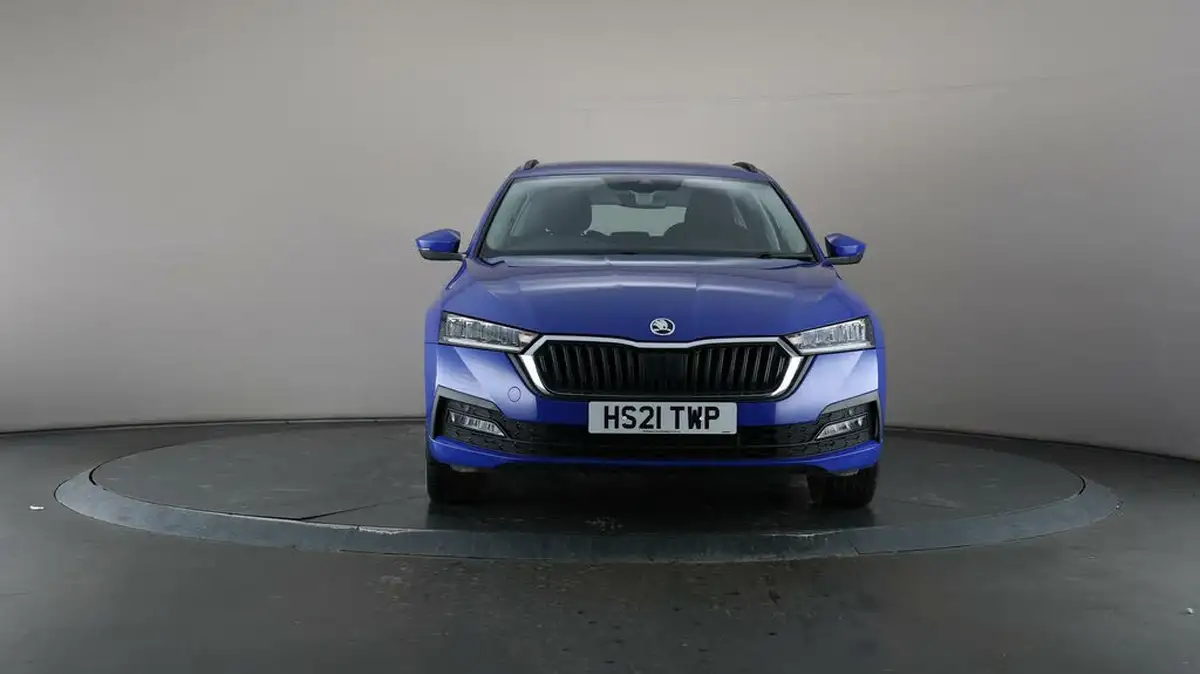 2021-skoda-octavia-14-tsi-se-technology-estate-big-2