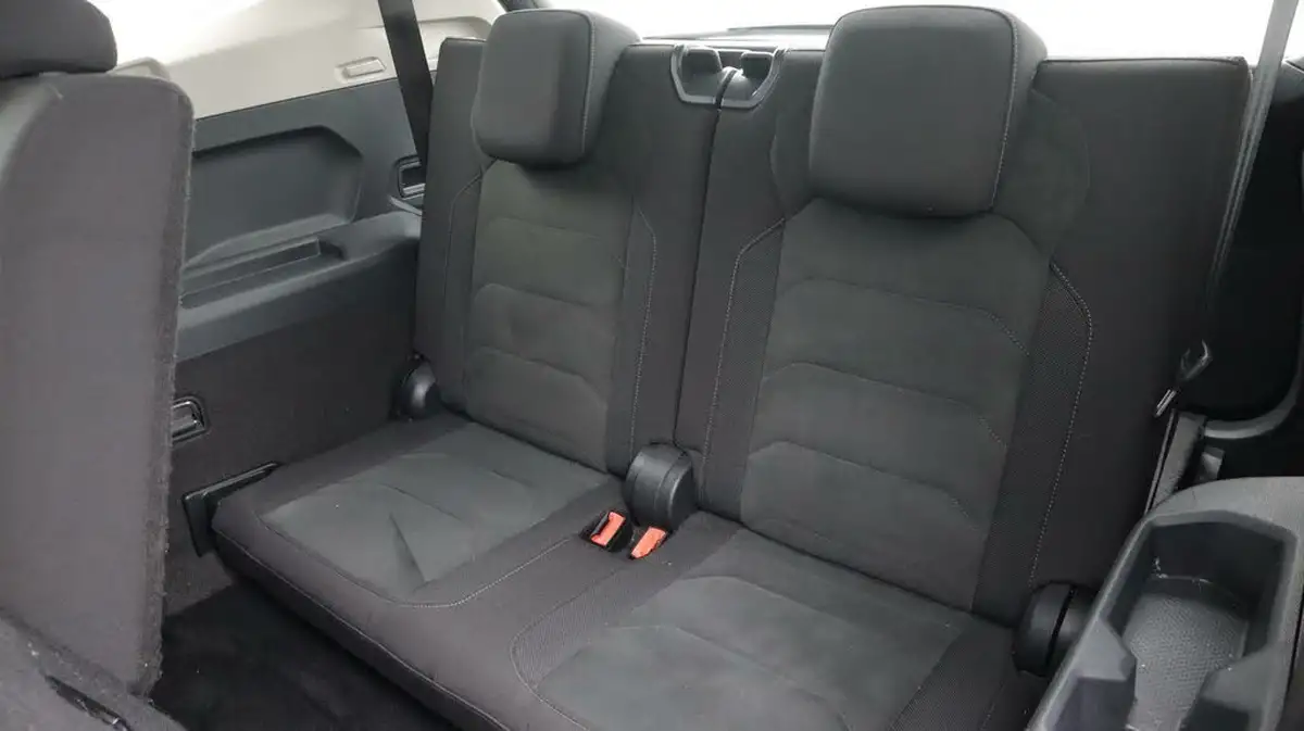 2021-volkswagen-tiguan-allspace-20tdi-sel-150ps-big-21