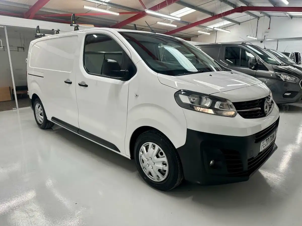 2022-vauxhall-vivaro-15td-2700-l1h1-dynamic-100pseu6d-big-4