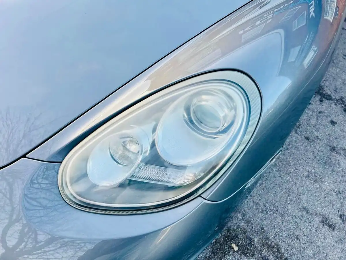 2010-porsche-boxster-29-pdk-big-9