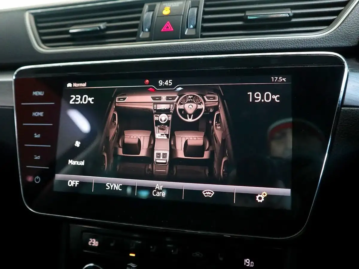 2019-skoda-superb-20-tsi-se-l-executive-estate-big-35