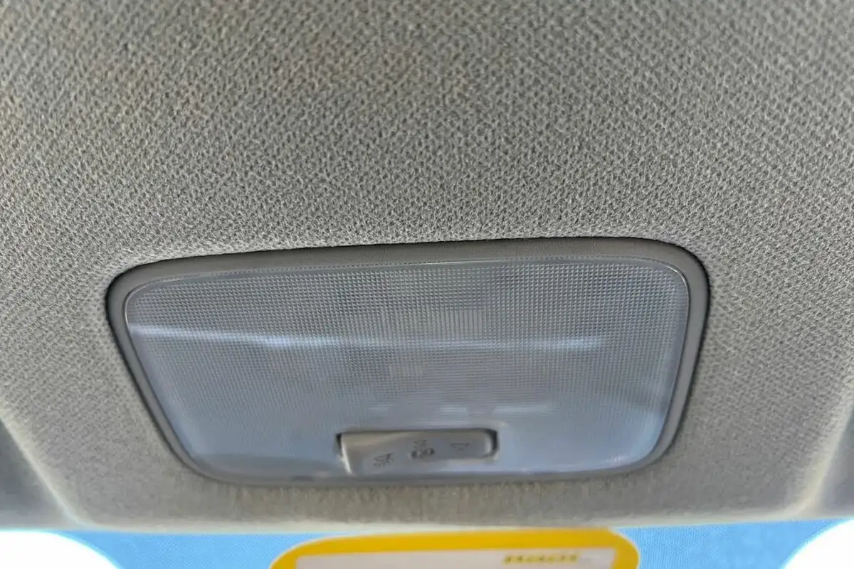 2020-kia-picanto-10-1-4-seats-big-32