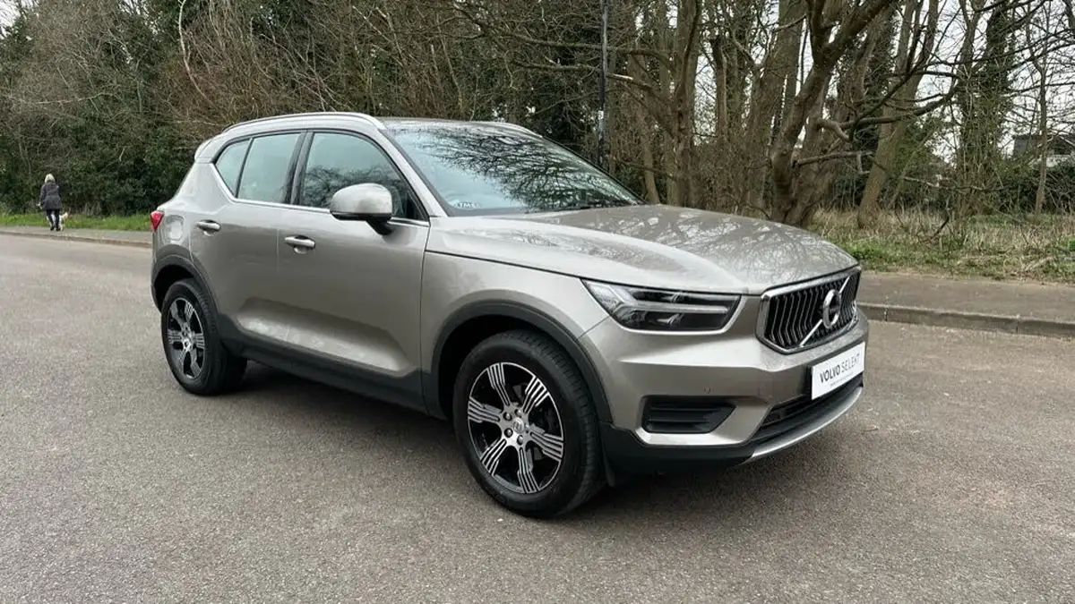 2021-volvo-xc40-15-t3-inscription-161bhp-auto-big-33