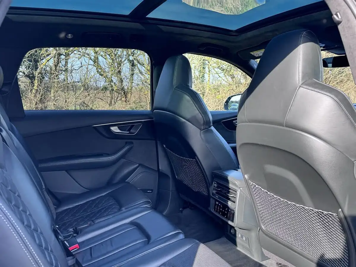 2019-audi-sq7-40tdi-vorsprung-big-20