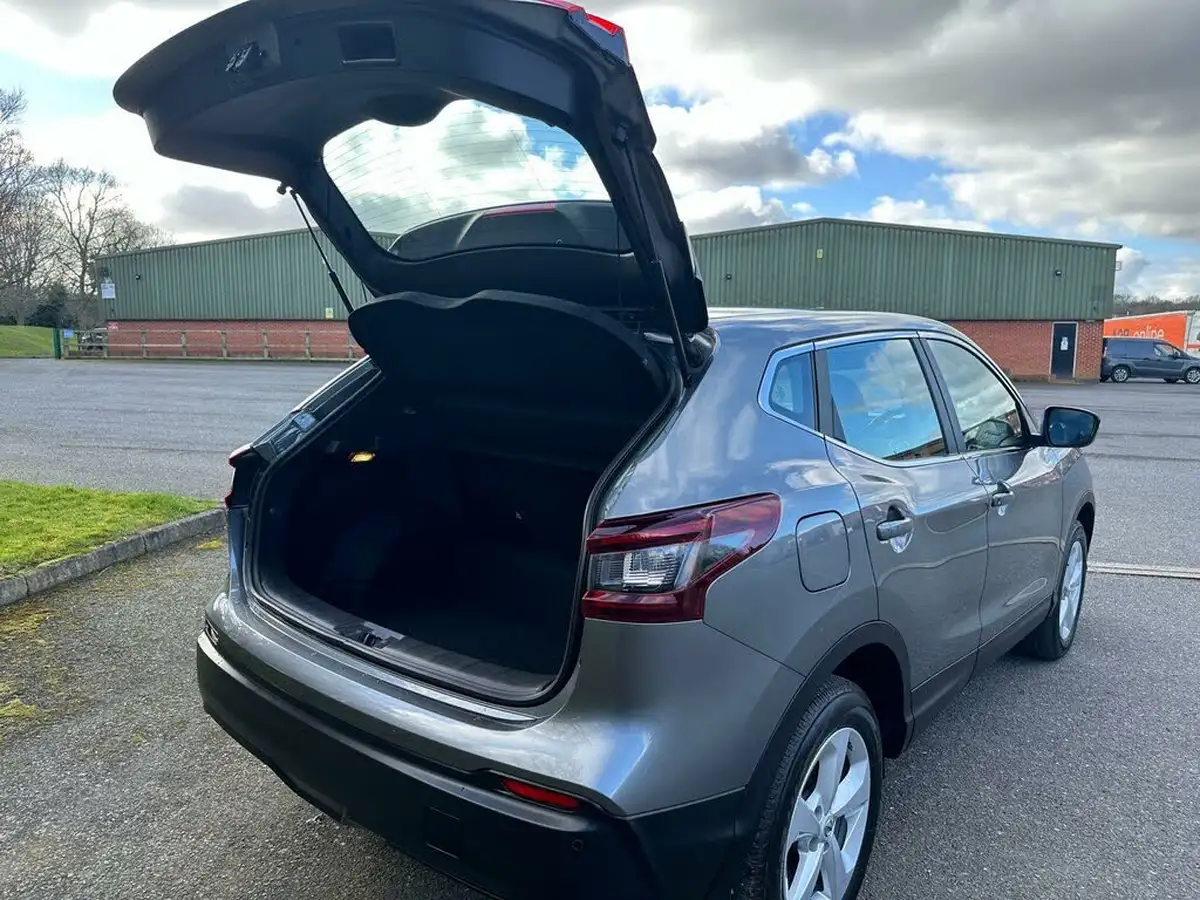 2021-nissan-qashqai-13-dig-t-acenta-premium-140ps-big-23