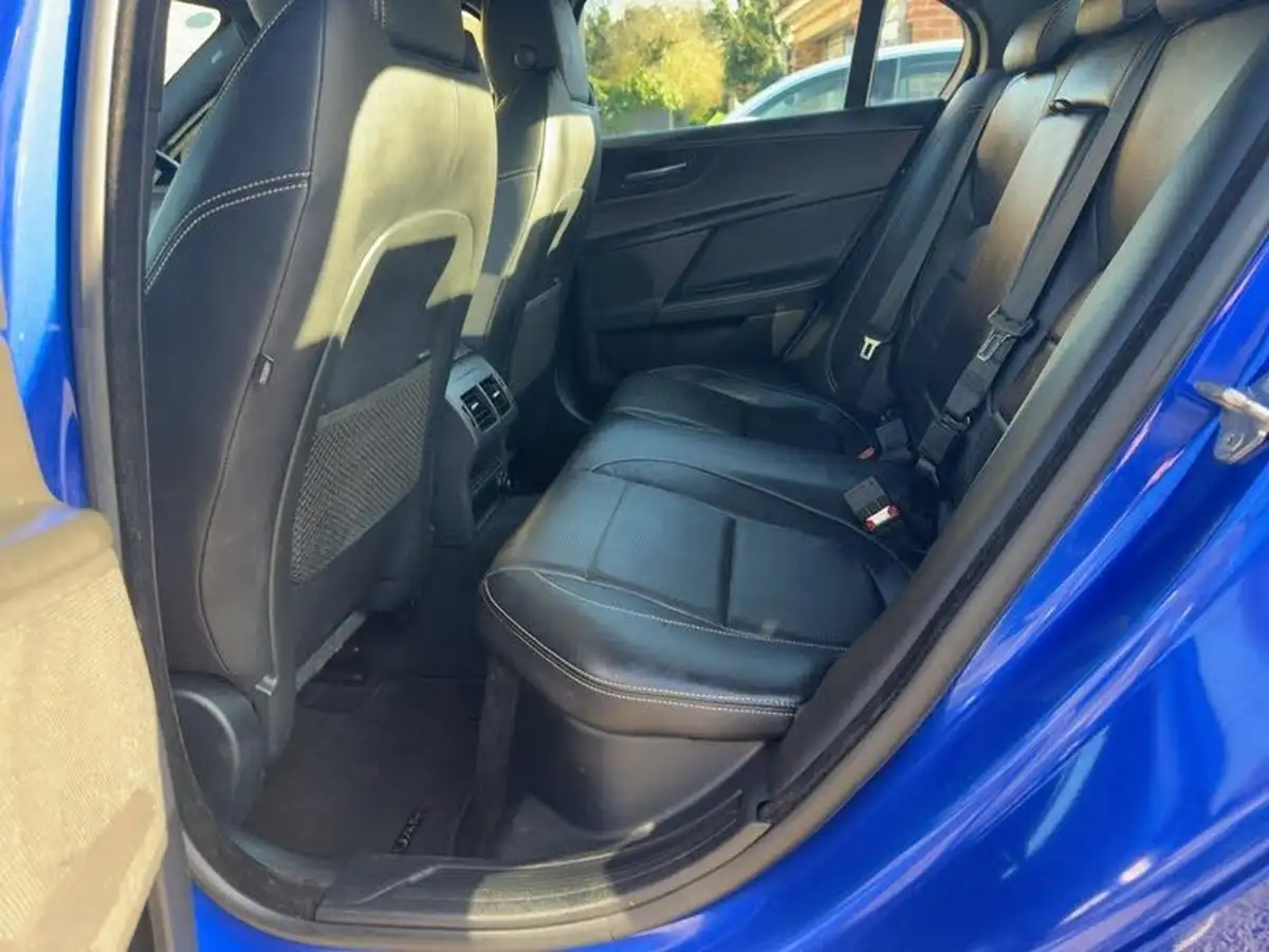 2018-jaguar-xe-20d-r-sport-180ps-1999cc-auto-big-29