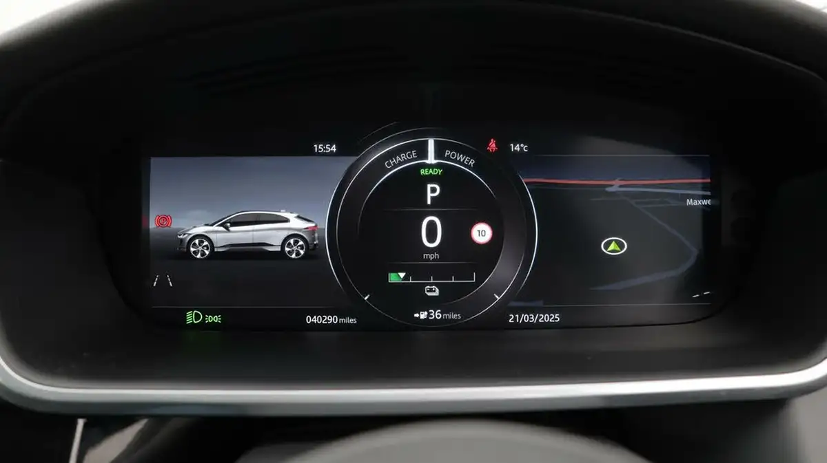 2019-jaguar-i-pace-ev400-se-big-10