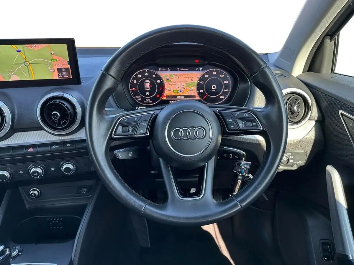 2021-audi-q2-10-30-tfsi-sport-big-16