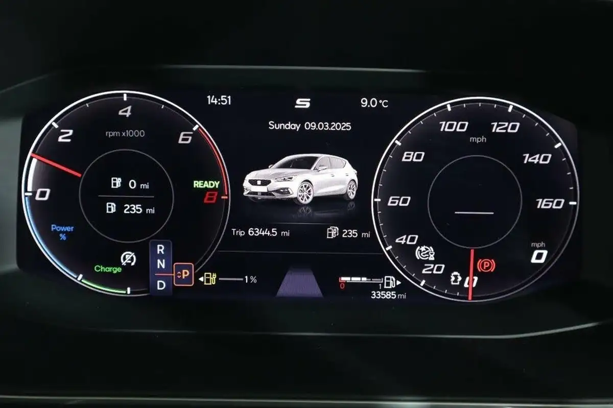 2020-seat-leon-14-e-hybrid-fr-hatchback-big-17