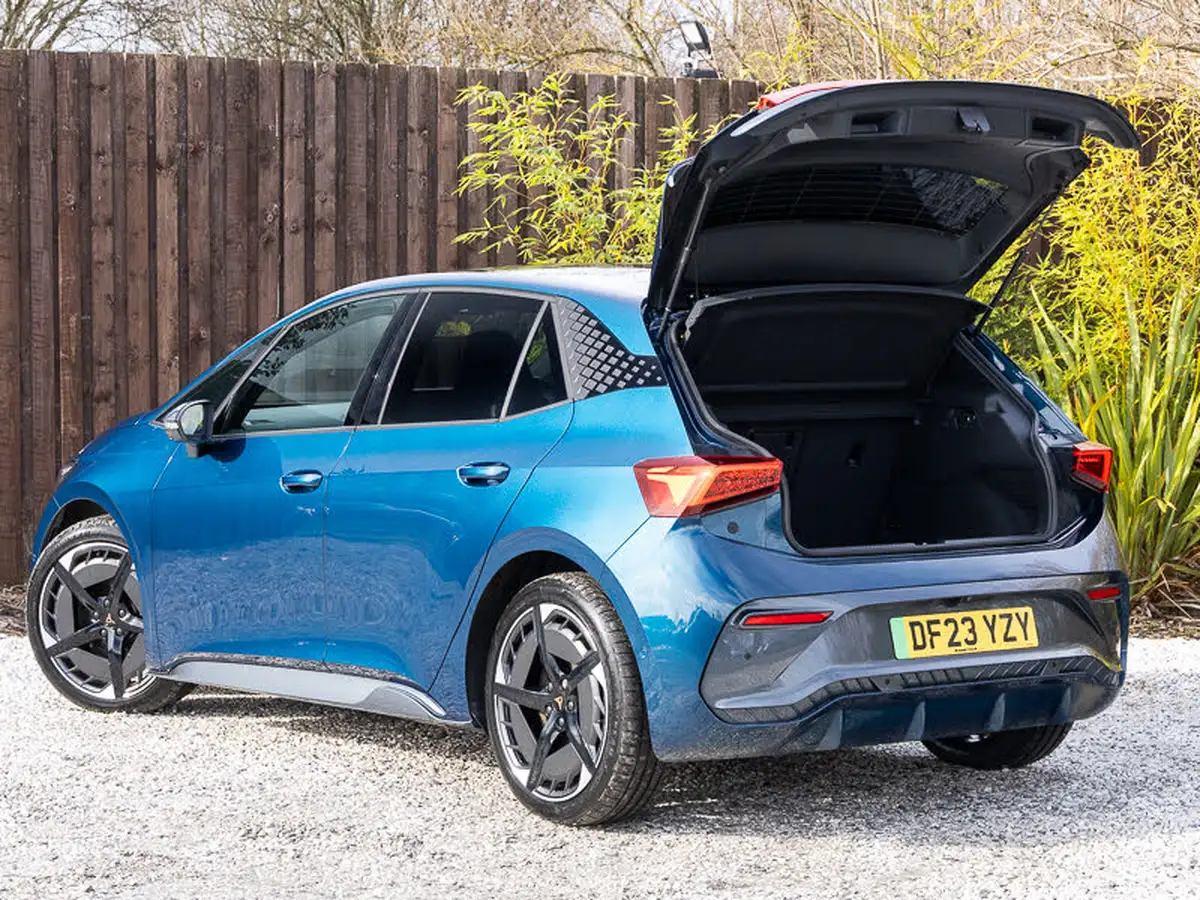 2023-cupra-born-e-v3-230ps-77kwh-e-boost-big-7