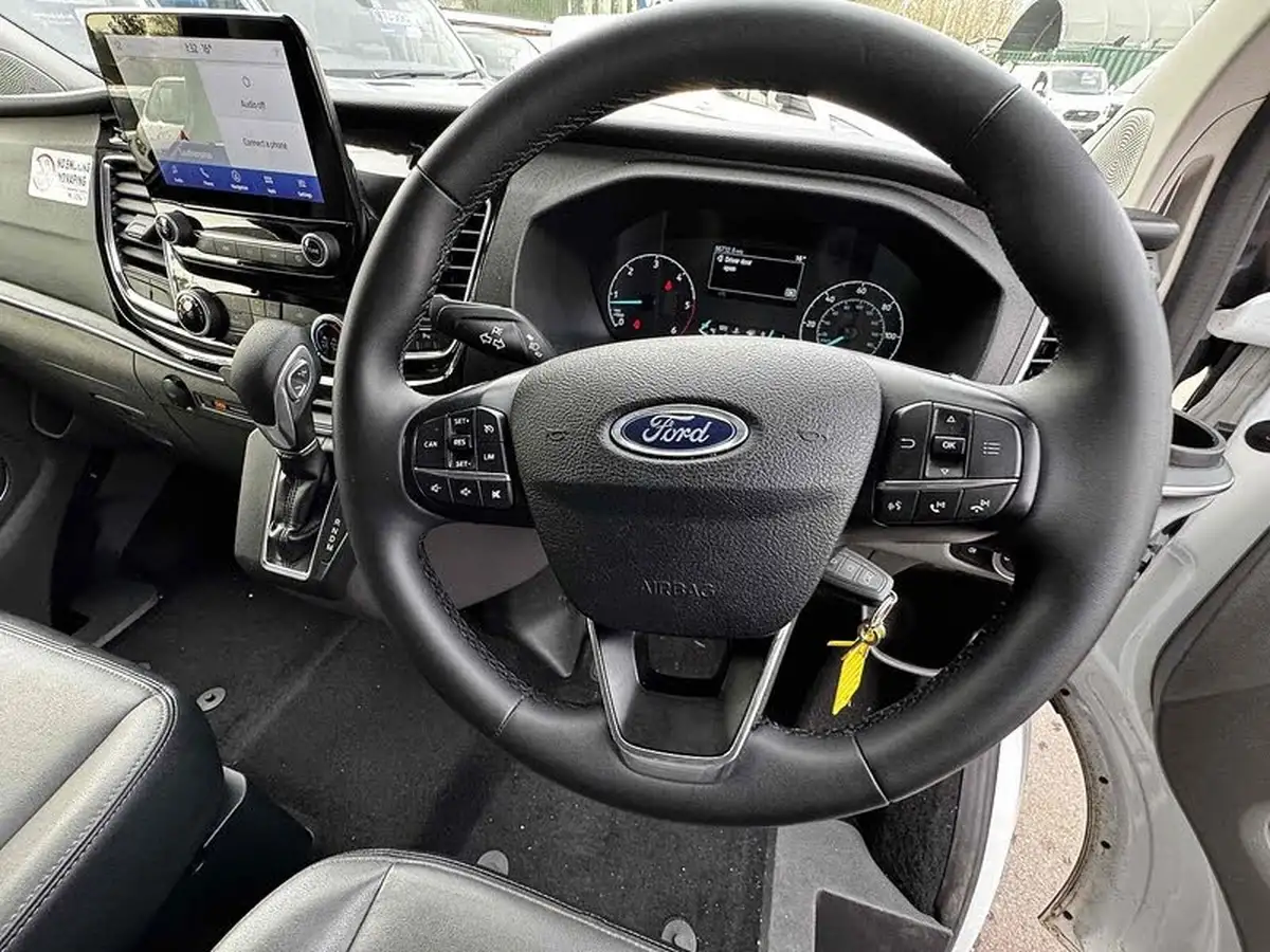 2023-ford-tourneo-custom-20tdci-320-l1-zetec-130pseu6dt-bus-8-seats-1997cc-auto-big-37