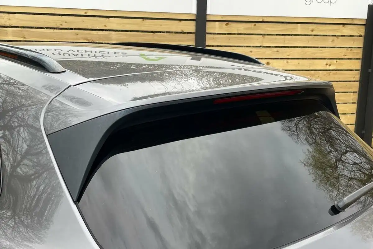 2020-porsche-cayenne-30-v6-s-big-16