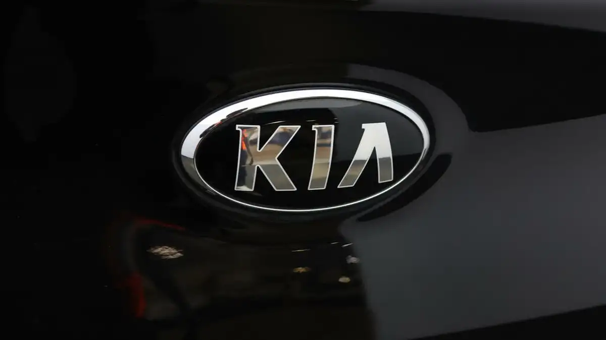 2021-kia-ceed-16-t-gdi-gt-dct-big-20