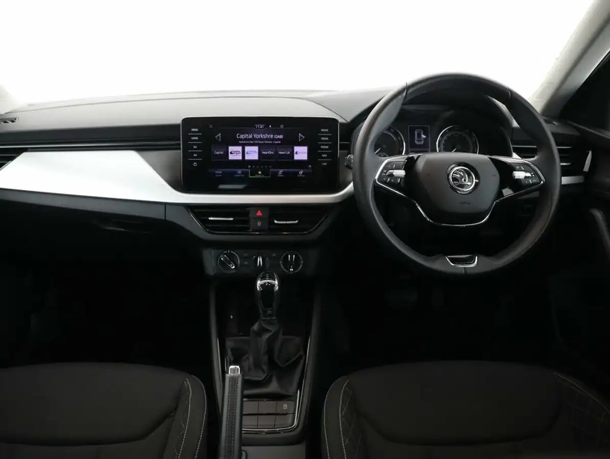2023-skoda-kamiq-10-tsi-se-drive-110ps-dsg-big-24