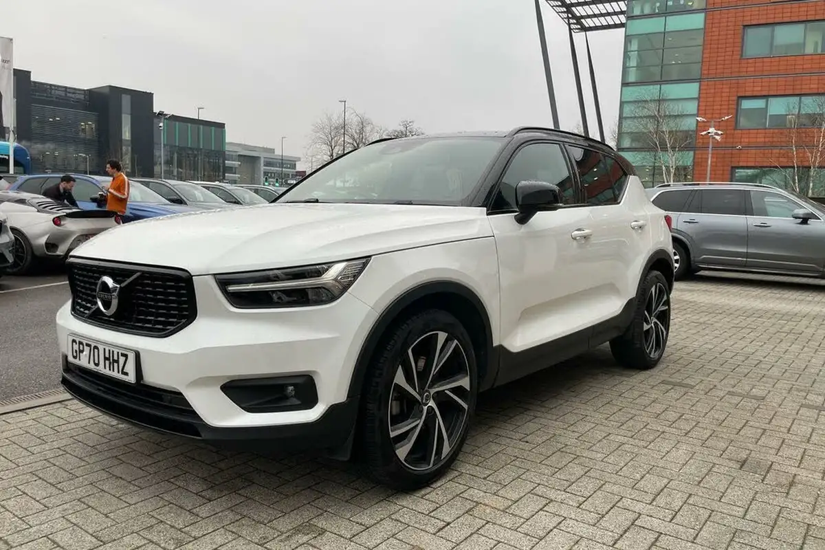 2021-volvo-xc40-20-b4-r-design-197bhp-awd-geartronic-big-10