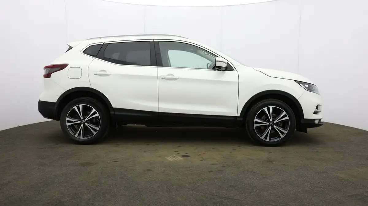 2021-nissan-qashqai-13-dig-t-n-connecta-140ps-big-44