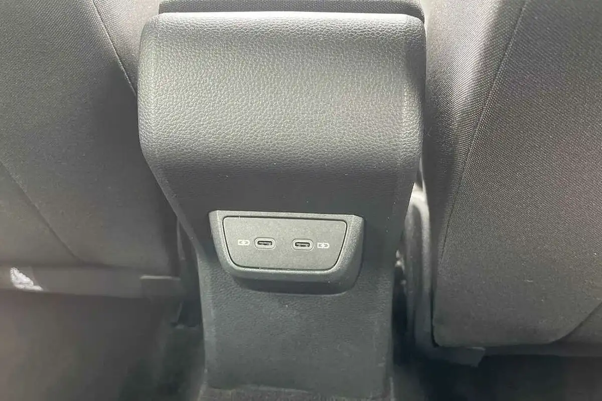 2023-volkswagen-polo-10-tsi-r-line-95ps-dsg-big-23