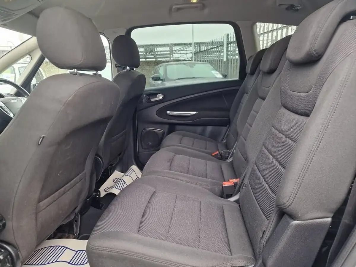2014-ford-s-max-20td-titanium-140ps-big-29