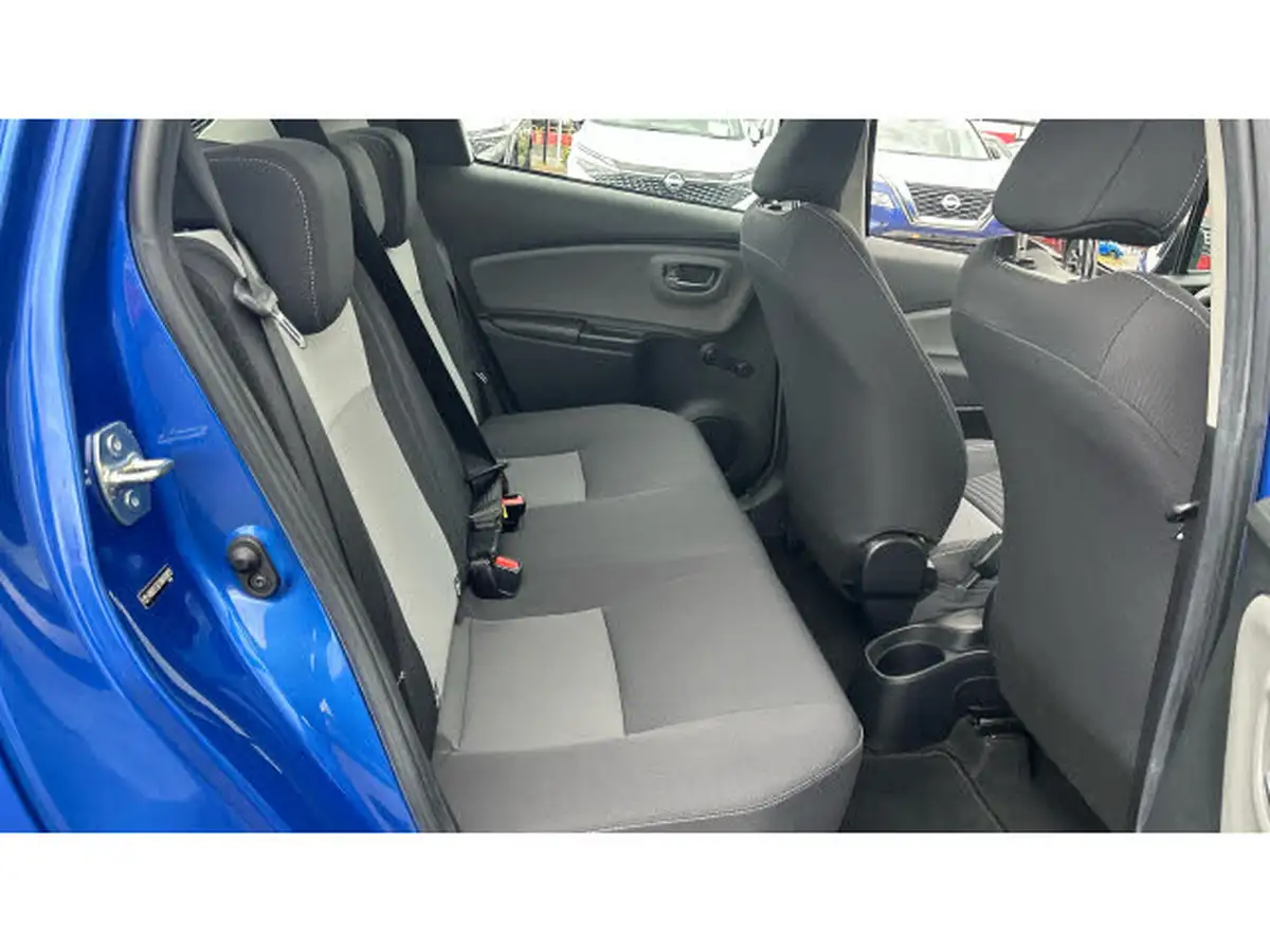 2019-toyota-yaris-15-vvt-i-icon-tech-111bhp-1496cc-big-15