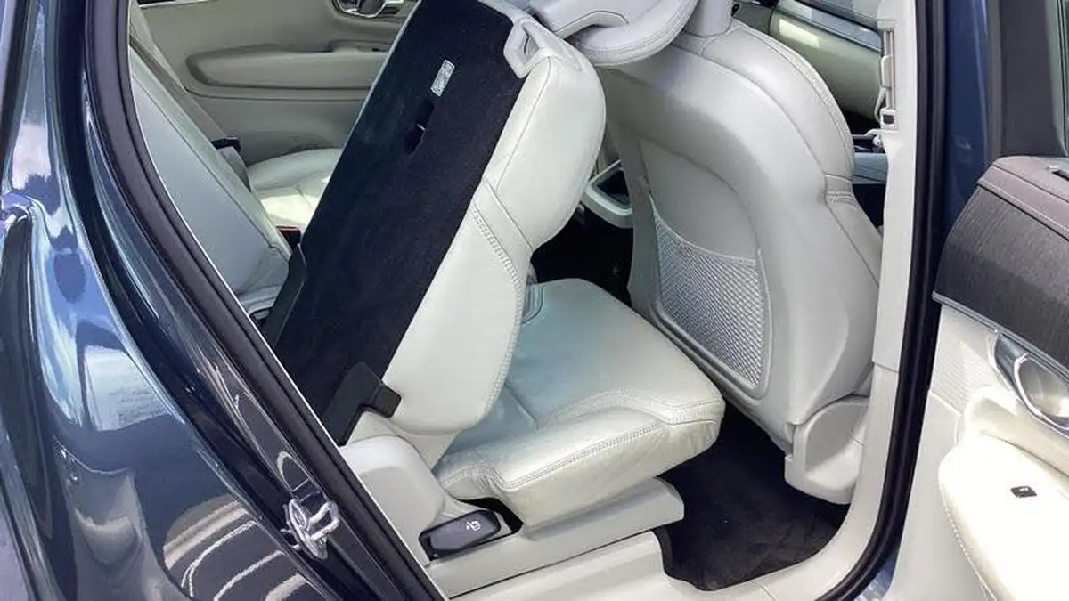 2020-volvo-xc90-20-b5-inscription-big-38