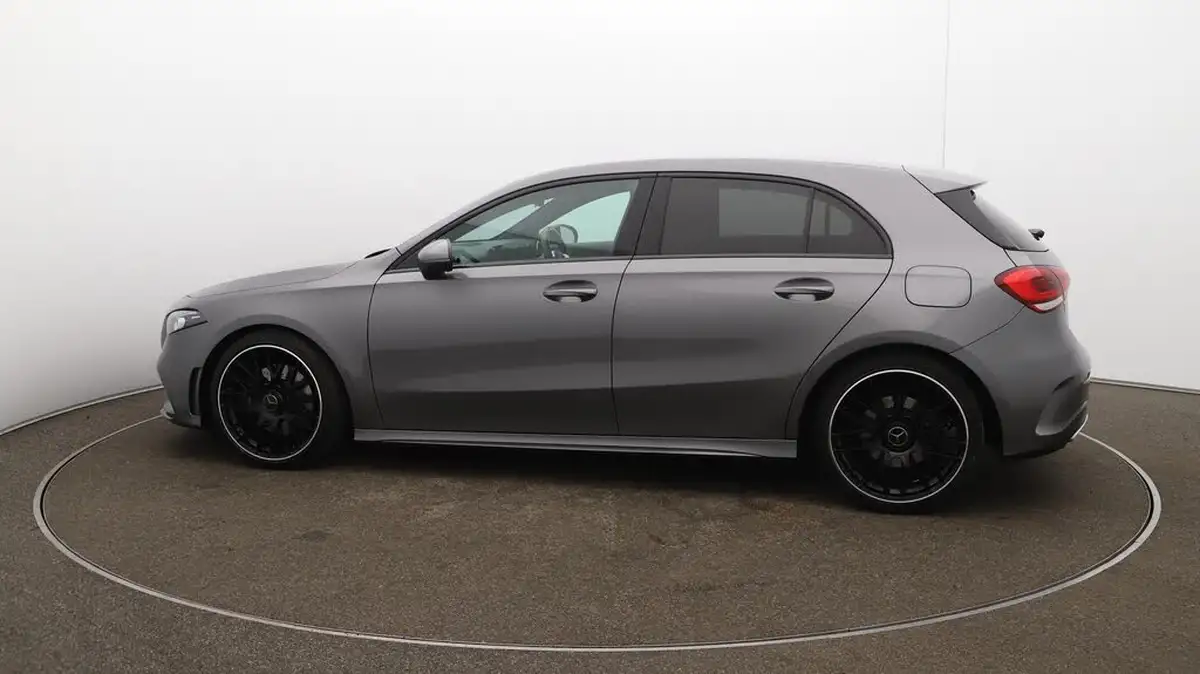 2019-mercedes-benz-a-class-20-a220-amg-line-hatchback-5d-big-59