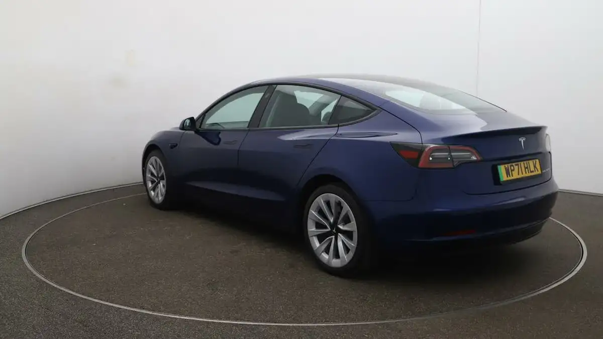2021-tesla-model-3-e-long-range-awd-big-59