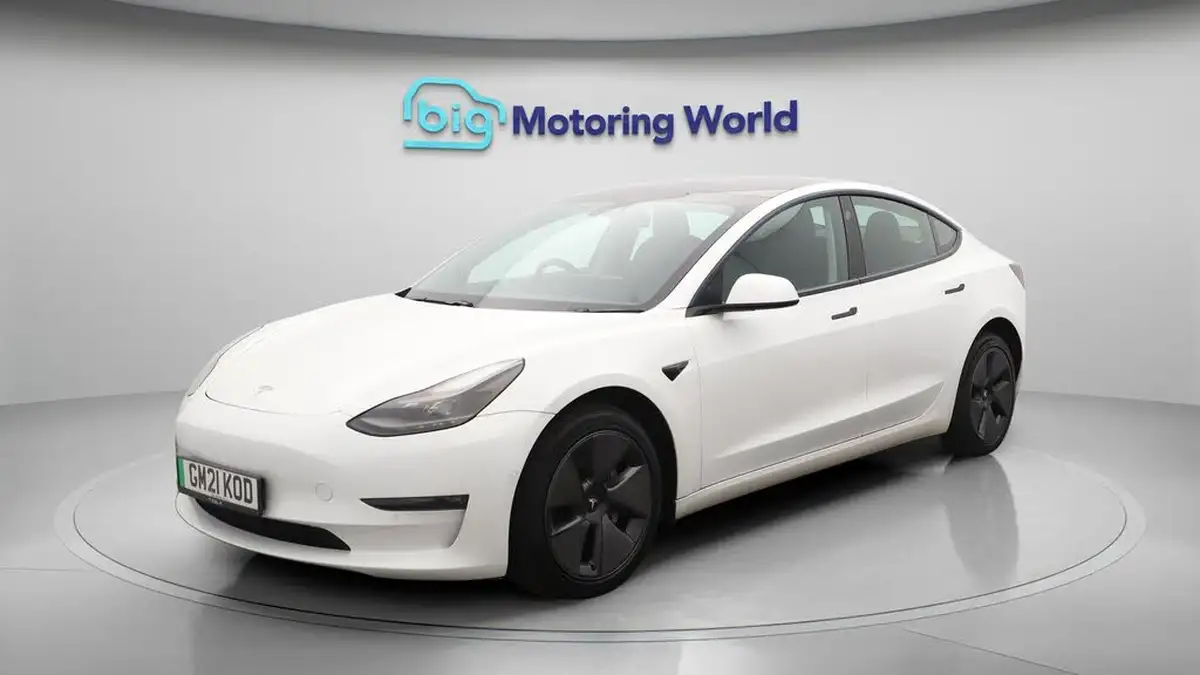 2021-tesla-model-3-e-long-range-4x4-big-3