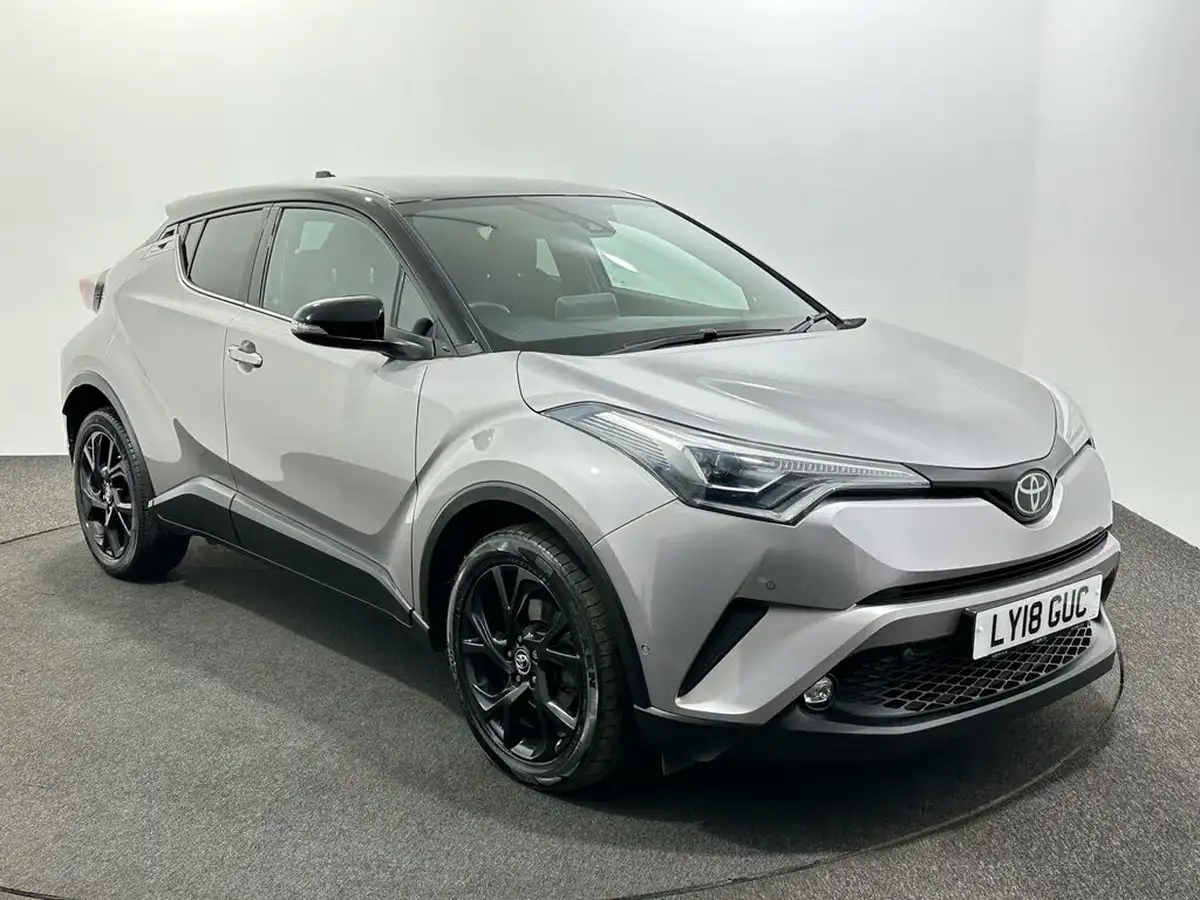 2018-toyota-c-hr-12-dynamic-big-0