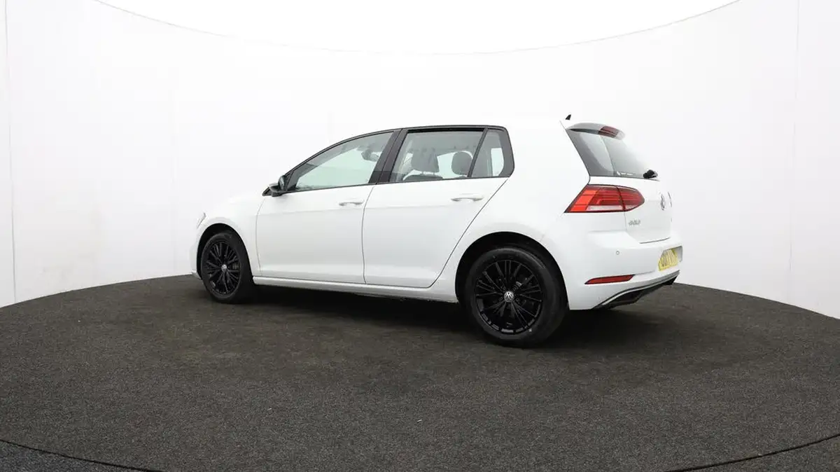 2017-volkswagen-golf-14-tsi-se-ss-hatchback-5d-big-77