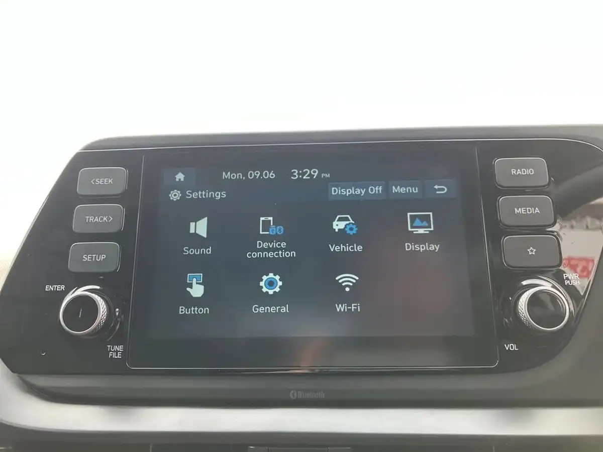2021-hyundai-i20-10-t-gdi-se-connect-eclutch-imt-big-41