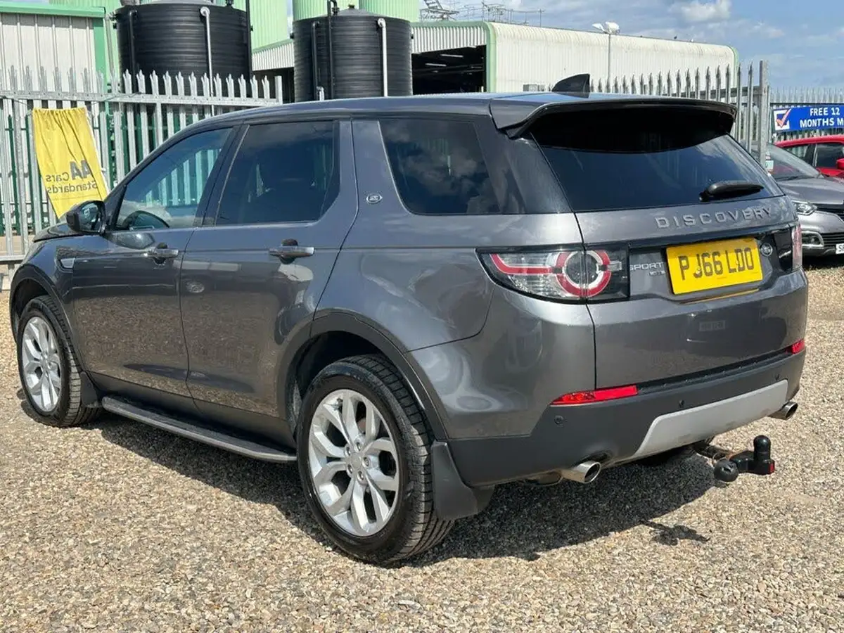 2016-land-rover-discovery-sport-20td4-hse-180ps-awd-ss-auto-big-10