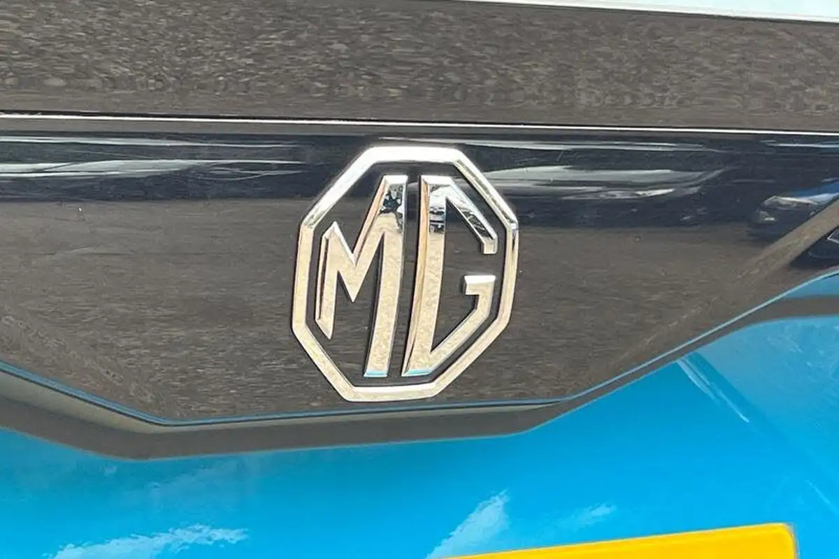2023-mg-mg4-e-se-ev-170ps-standard-big-35