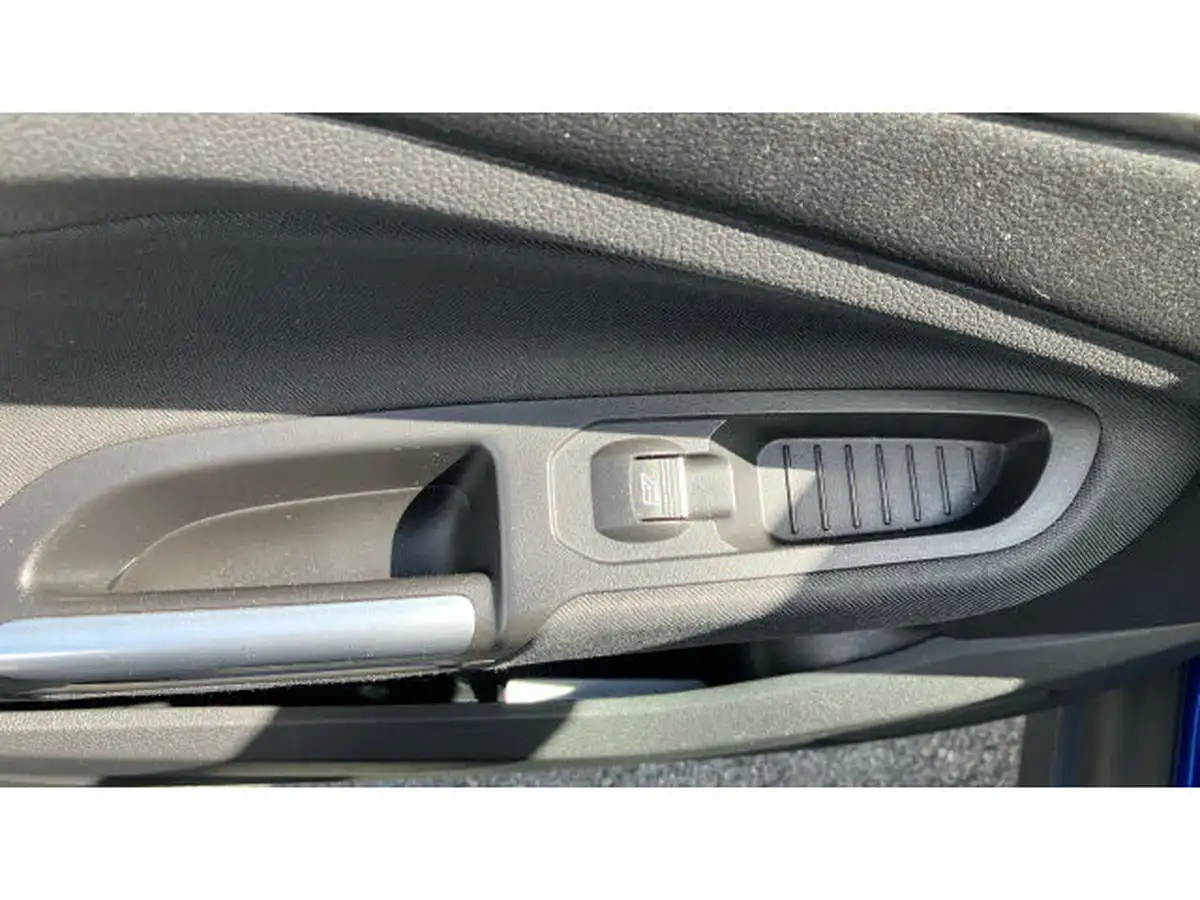 2017-ford-grand-c-max-15tdci-zetec-1498cc-big-39