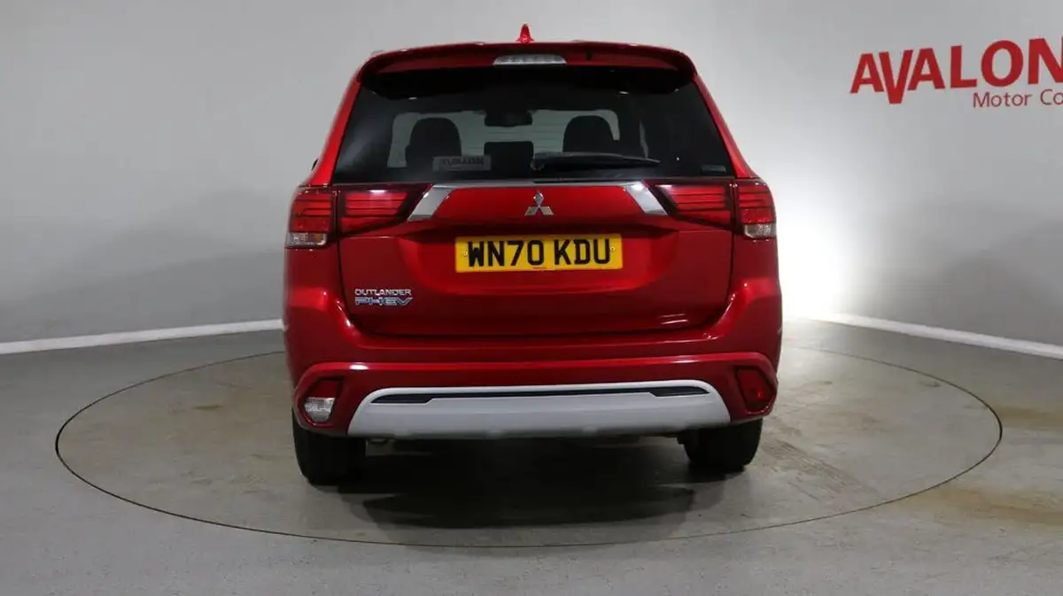 2020-mitsubishi-outlander-24-exceed-phev-big-6