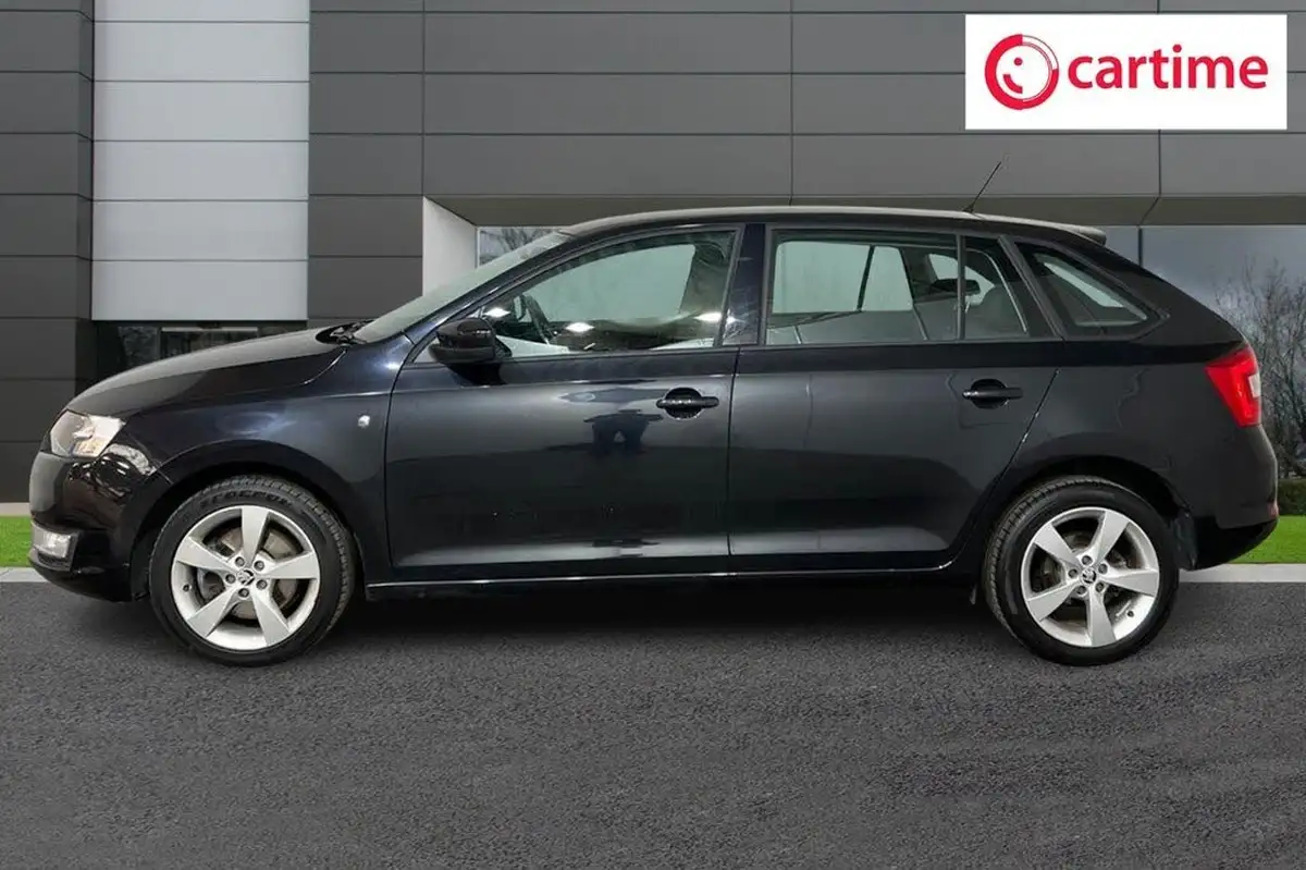 2015-skoda-rapid-spaceback-16tdi-se-tech-105ps-1598cc-big-2