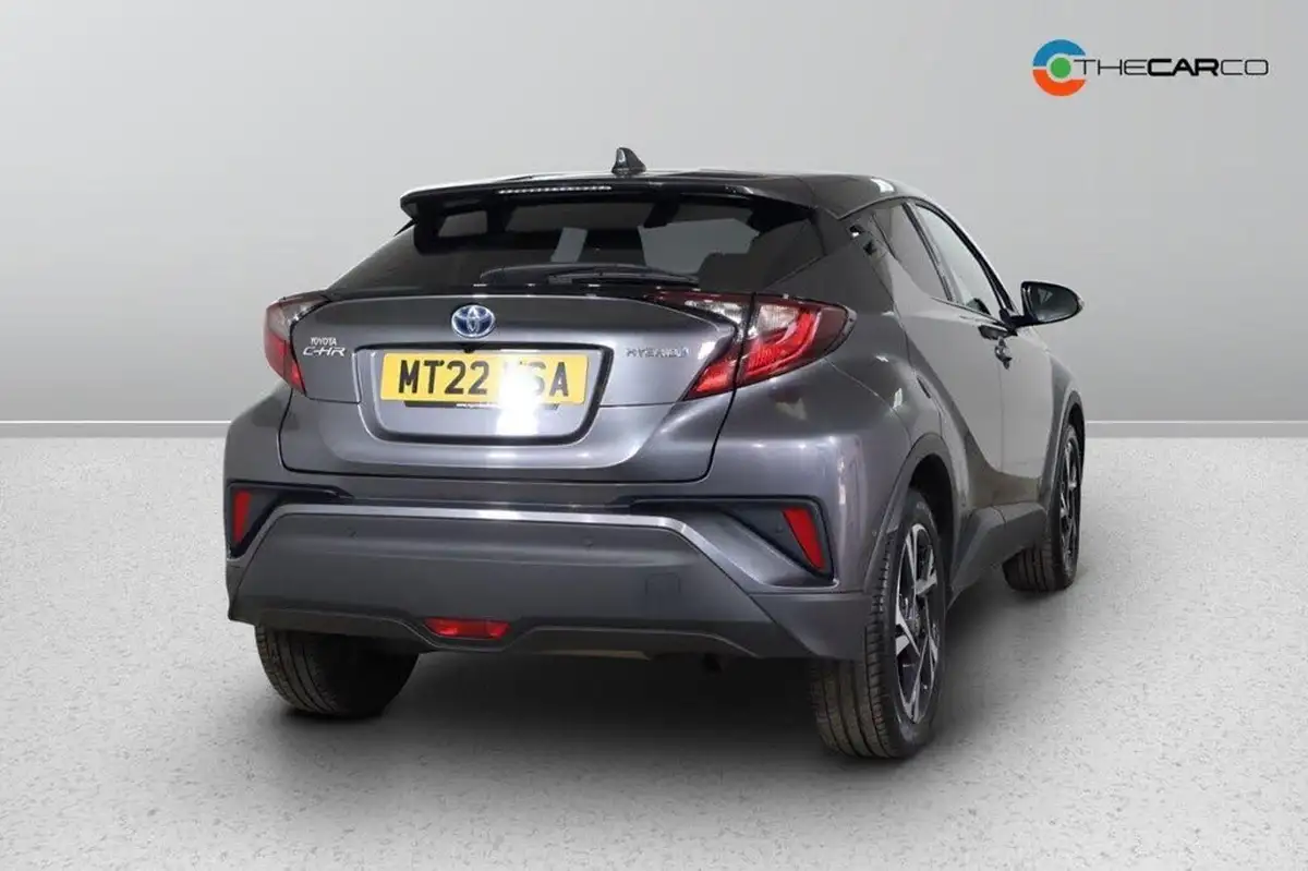 2022-toyota-c-hr-18-vvt-i-design-big-7