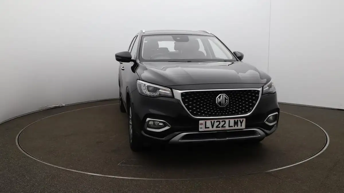 2022-mg-hs-15t-gdi-excite-162ps-big-40