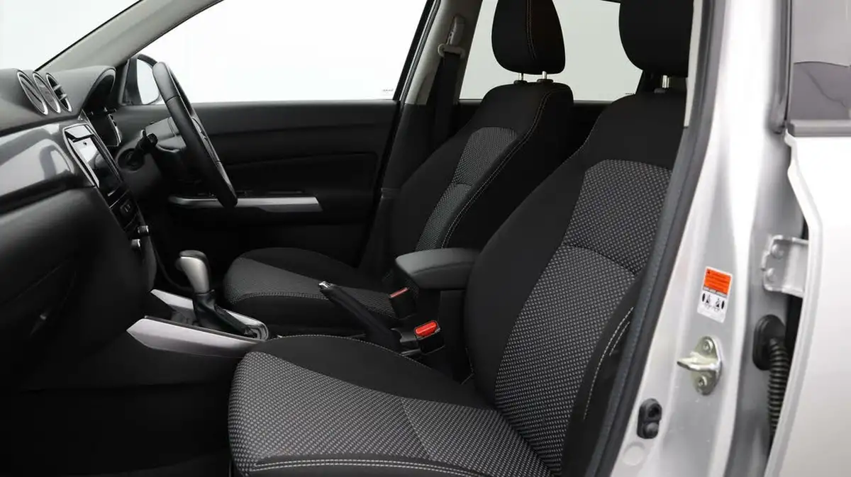2020-suzuki-vitara-14-boosterjet-sz-t-140ps-auto-big-13