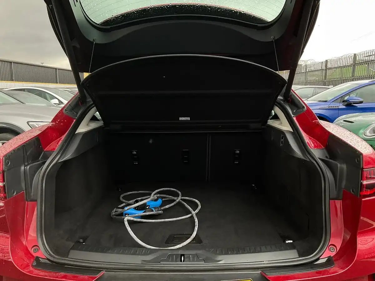 2019-jaguar-i-pace-ev400-hse-big-21