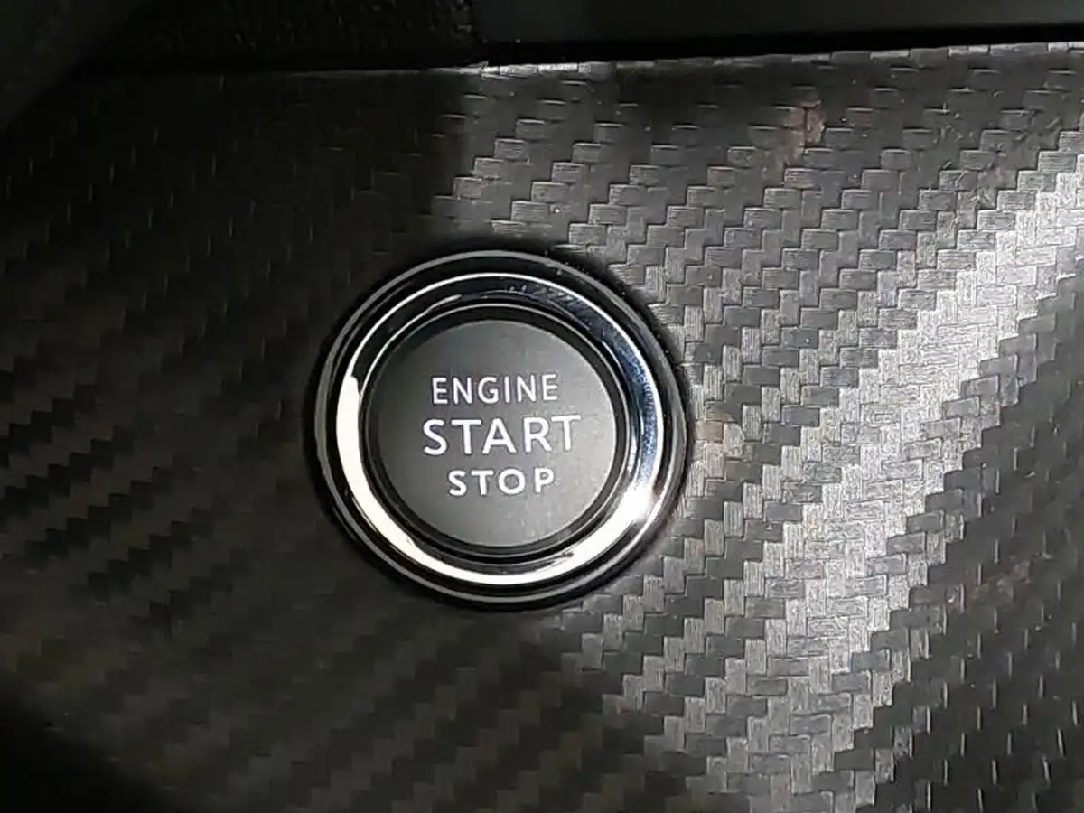 2024-peugeot-2008-suv-12-puretech-allure-130ps-big-14