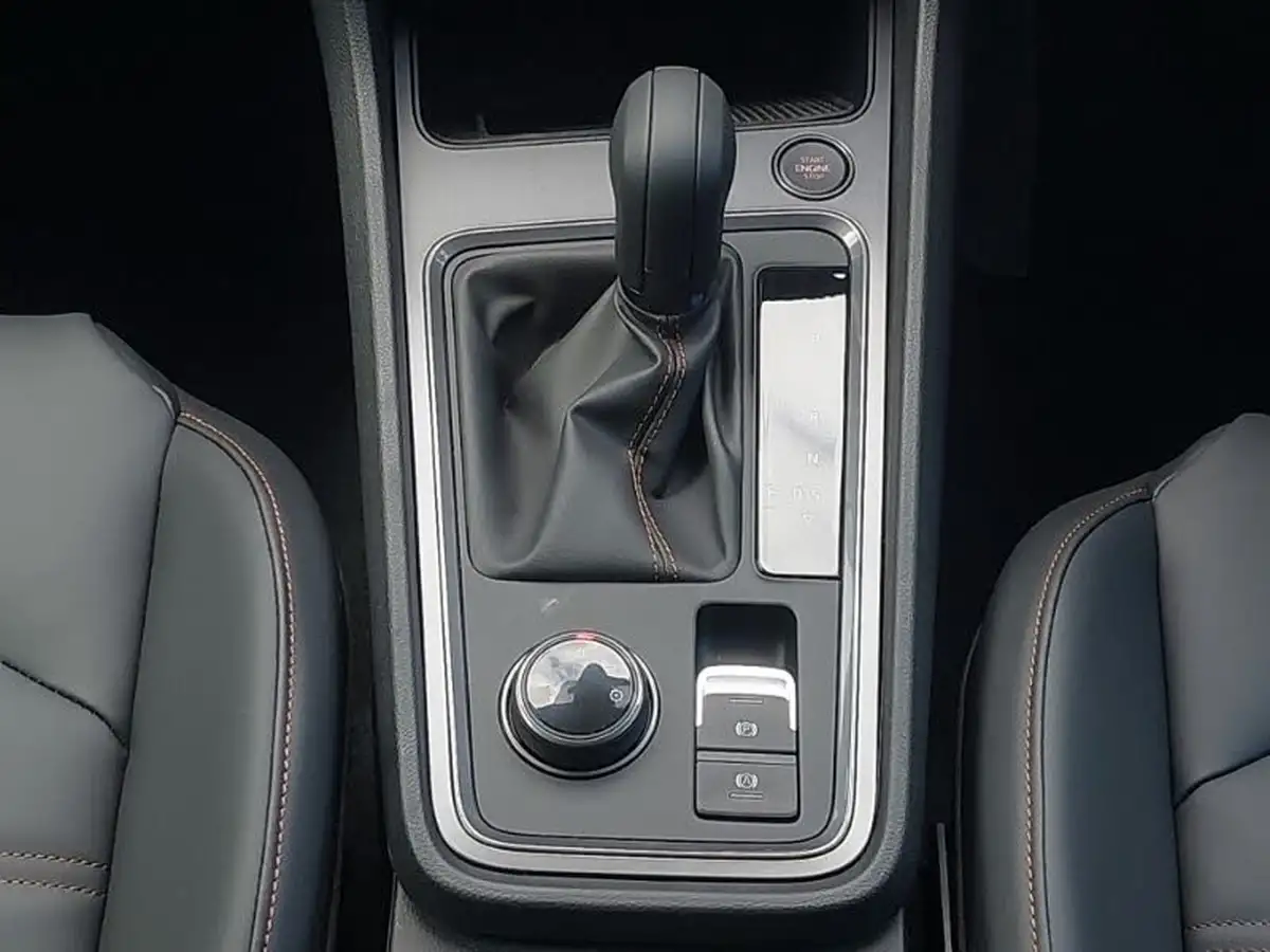 2024-cupra-ateca-15-ecotsi-v2-big-12