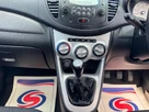 2011-hyundai-i10-12-style-76bhp-small-12