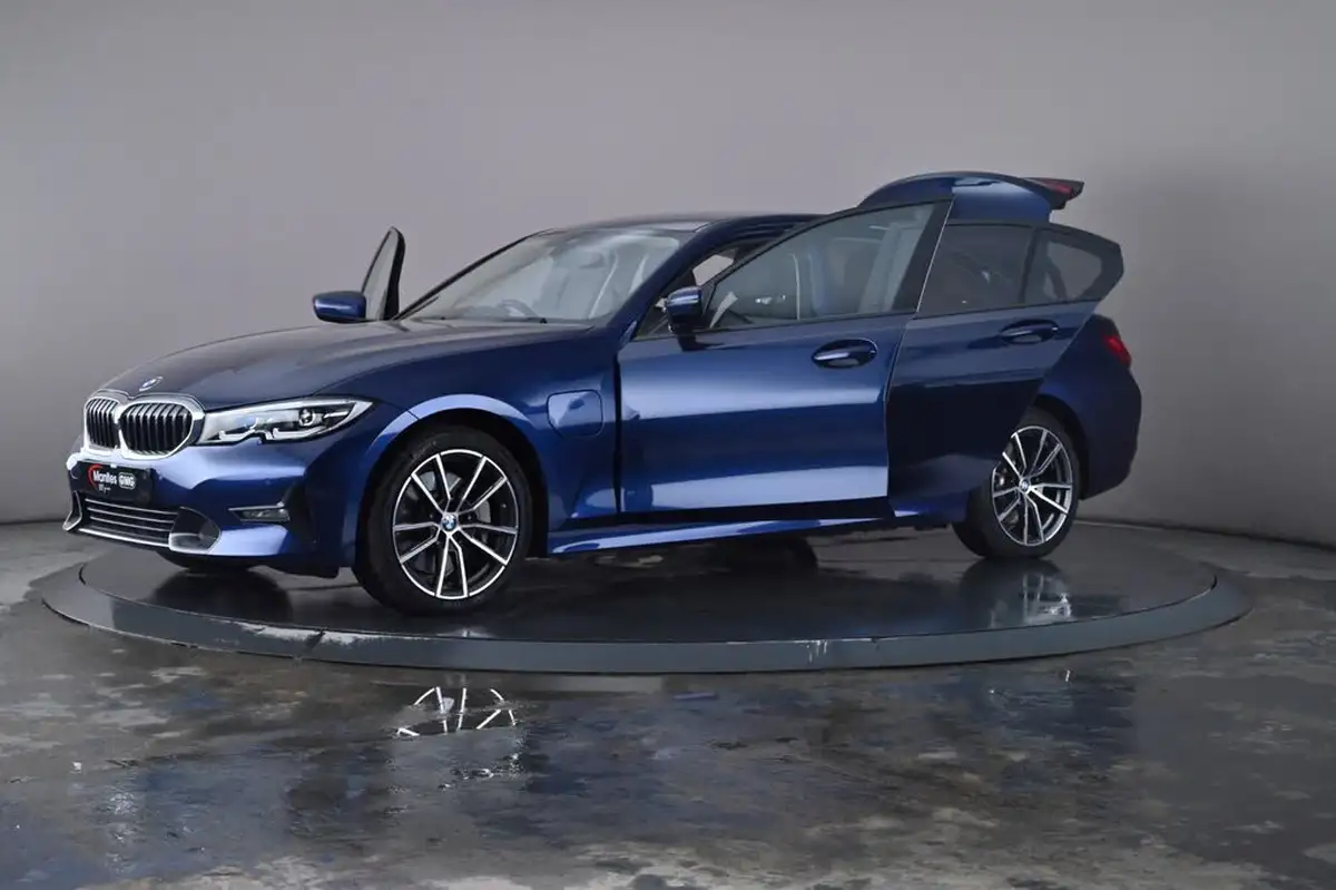 2020-bmw-3-series-20-330e-sport-pro-saloon-4d-big-37
